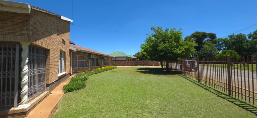 3 Bedroom Property for Sale in Ventersdorp North West